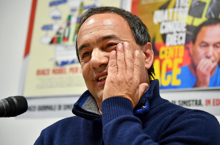 Mimmo Lucano, chiesti sette anni e undici mesi di reclusione. Sotto accusa il modello Riace per l’accoglienza Mimmo Lucano, chiesti sette anni e undici mesi di reclusione. Sotto accusa il modello Riace per l’accoglienza