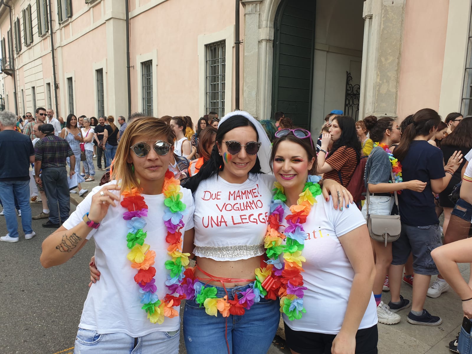 WhatsApp-Image-2019-06-15-at-16.42.59 WhatsApp-Image-2019-06-15-at-16.42.59