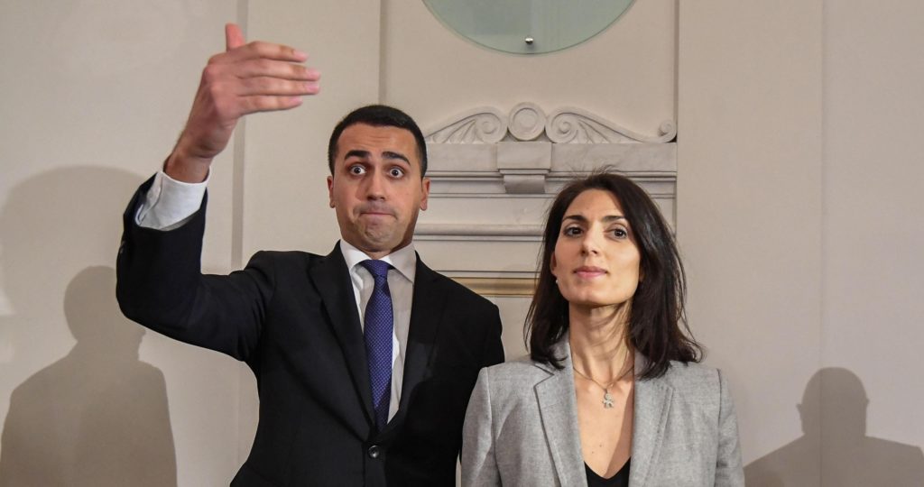 di maio scarica la raggi