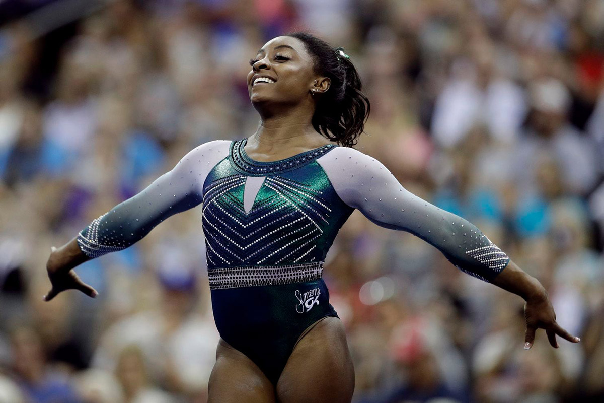 Ginnastica Artistica Simone Biles Nella Storia Doppio Salto Mortale Con Doppio Avvitamento Il Video Open