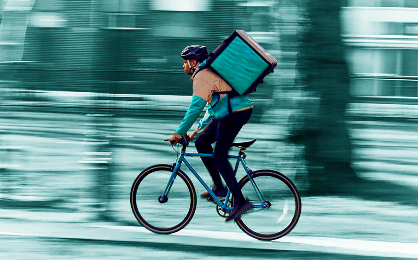 Rider, i ciclofattorini italiani raccontano il caporalato digitale - Open