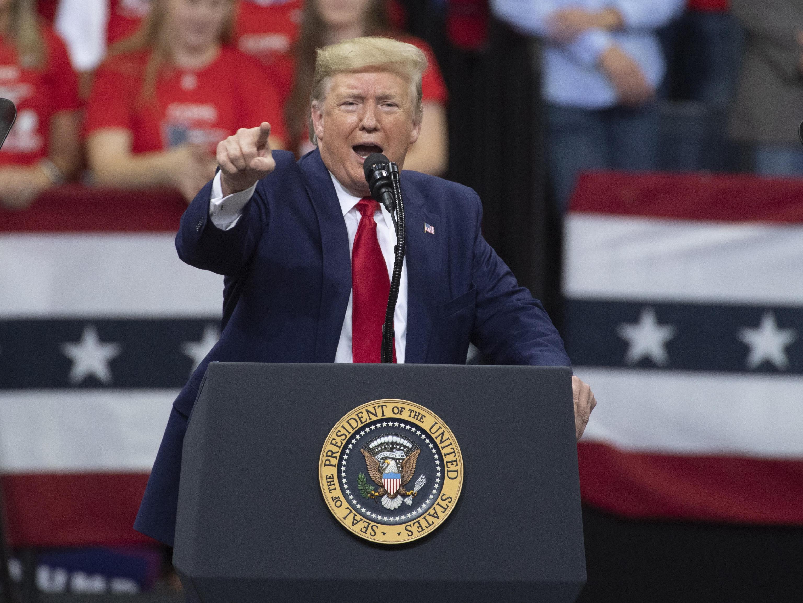 Usa, 700 psichiatri sono preoccupati per la salute mentale di Trump: «Può diventare un pericolo per il Paese»