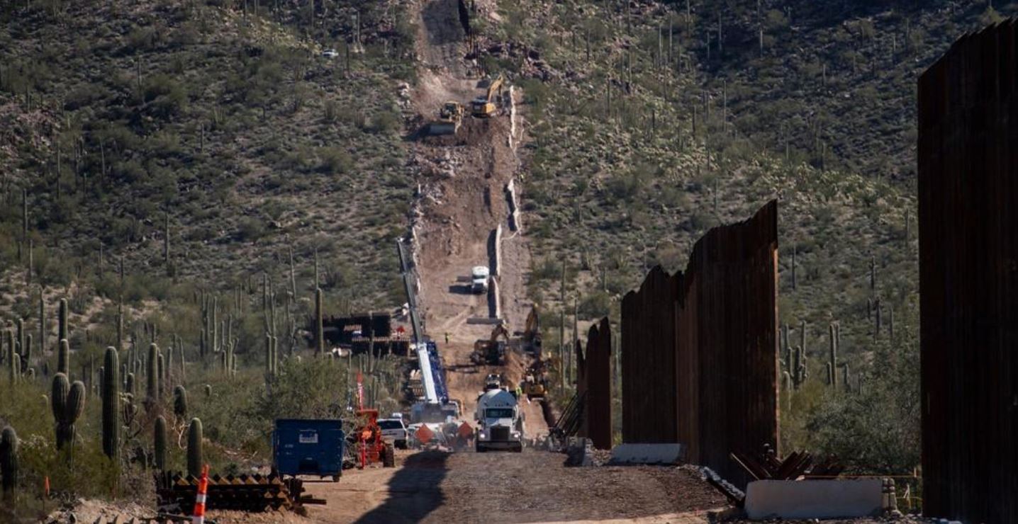 Trump fa esplodere le tombe dei nativi americani per costruire il muro con il Messico - Open