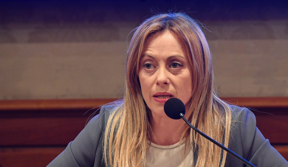 La sfida di Meloni: «Pronta a fare il premier. Draghi è poco coraggioso ed è più rigido di Conte» La sfida di Meloni: «Pronta a fare il premier. Draghi è poco coraggioso ed è più rigido di Conte»