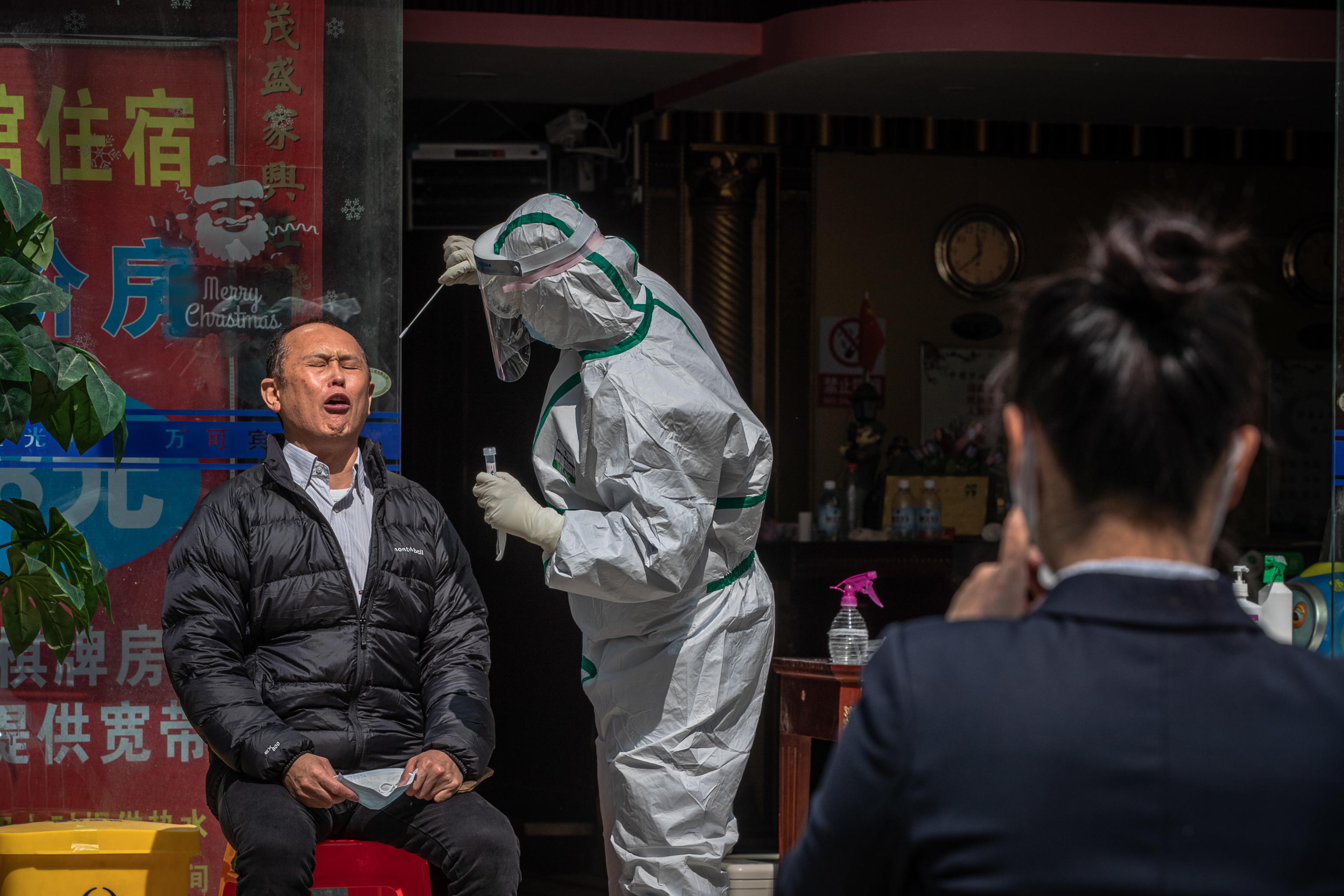 Torna l’incubo Covid a Wuhan, sette nuovi contagi. Test su 11 milioni di residenti, uscite limitate a uno per famiglia Torna l’incubo Covid a Wuhan, sette nuovi contagi. Test su 11 milioni di residenti, uscite limitate a uno per famiglia