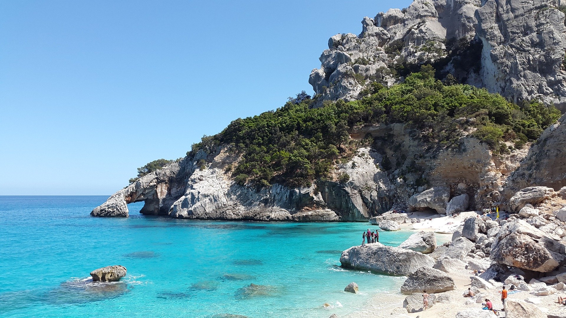 Sardegna, ancora cemento sulle coste? La nuova legge preoccupa gli ...