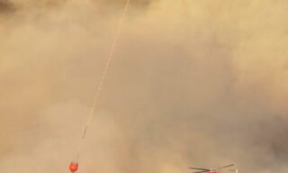 Thousands evacuated as Apple Fire burns east of Los Angeles Cherry Valley, Los Angeles