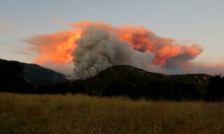 Thousands evacuated as Apple Fire burns east of Los Angeles Cherry Valley, Los Angeles