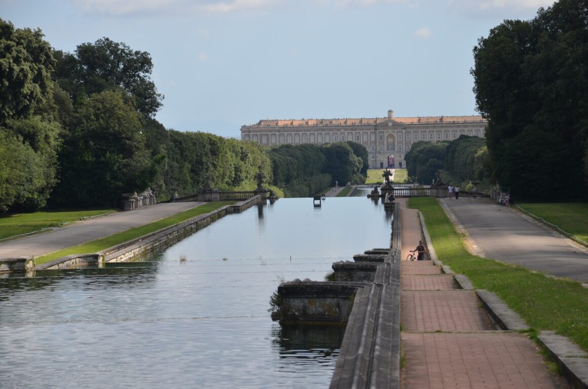 Grandi città d'arte non ripartono, Grandi città d'arte non ripartono,