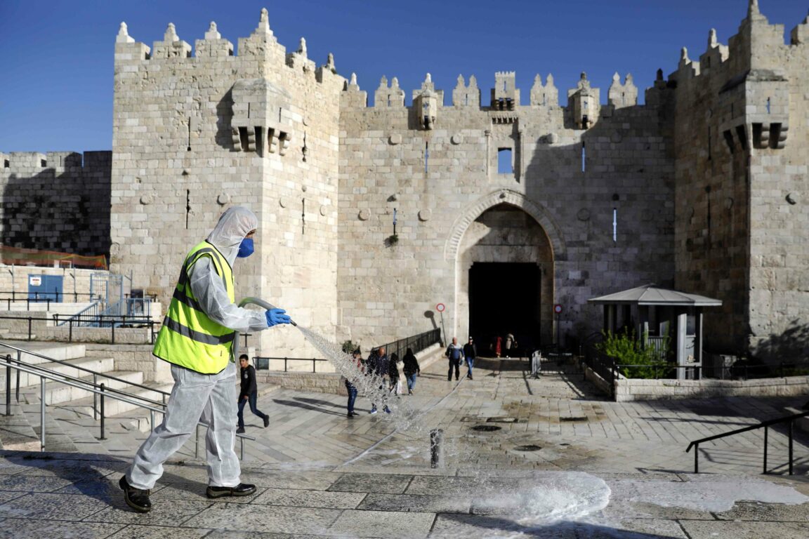 Covid 19, ultime notizie – Israele, il governo annuncia: «Sarà un lungo lockdown». Regno Unito: più di 7 mila nuovi contagi in 24 ore Covid 19, ultime notizie – Israele, il governo annuncia: «Sarà un lungo lockdown». Regno Unito: più di 7 mila nuovi contagi in 24 ore