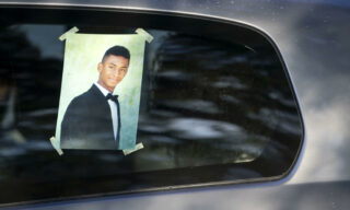 RAGAZZO UCCISO: OGGI I FUNERALI, CI SARA' ANCHE CONTE The picture of Willy Monteiro Duarte, the Italian Cape Verdian killed by a bunch of violent people on 05 September in Colleferro, exhibited on the hearse in Paliano, Italy, 12 September 2020. Willy Monteiro Duarte, a 21-year-old Cape Verdian-Italian man who was beaten to death by a gang in a town near Rome on 06 September 2020.
ANSA/MASSIMO PERCOSSI