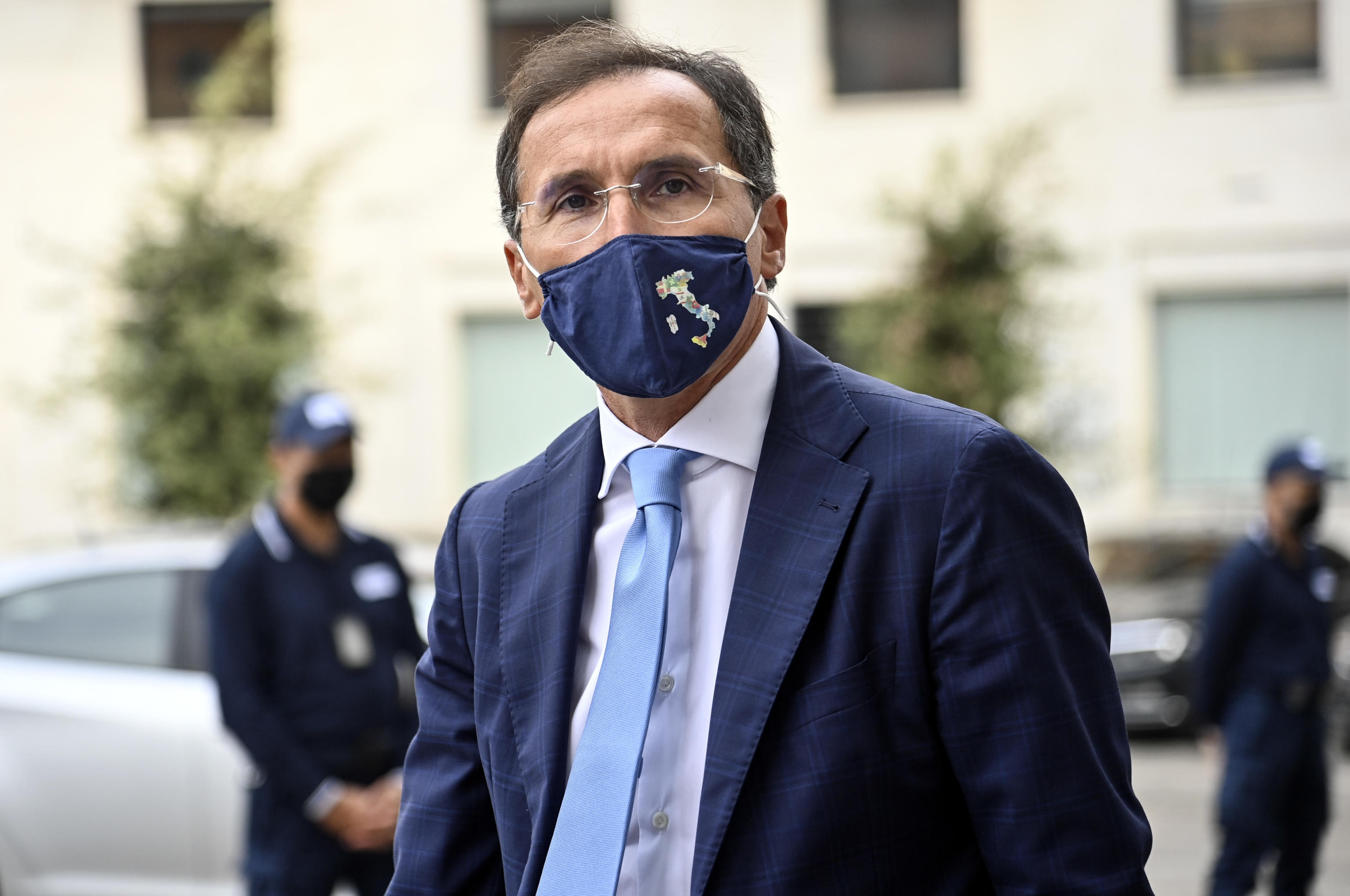 Crisi di Governo, Boccia ai renziani: «Eletti con il Pd: votino con noi». Zingaretti: «Porta aperta a chi vota la fiducia» Crisi di Governo, Boccia ai renziani: «Eletti con il Pd: votino con noi». Zingaretti: «Porta aperta a chi vota la fiducia»