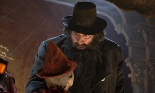 Gigi Proietti è Mangiafuoco nel "Pinocchio" di Matteo Garrone - 2019 Gigi Proietti è Mangiafuoco nel "Pinocchio" di Matteo Garrone - 2019