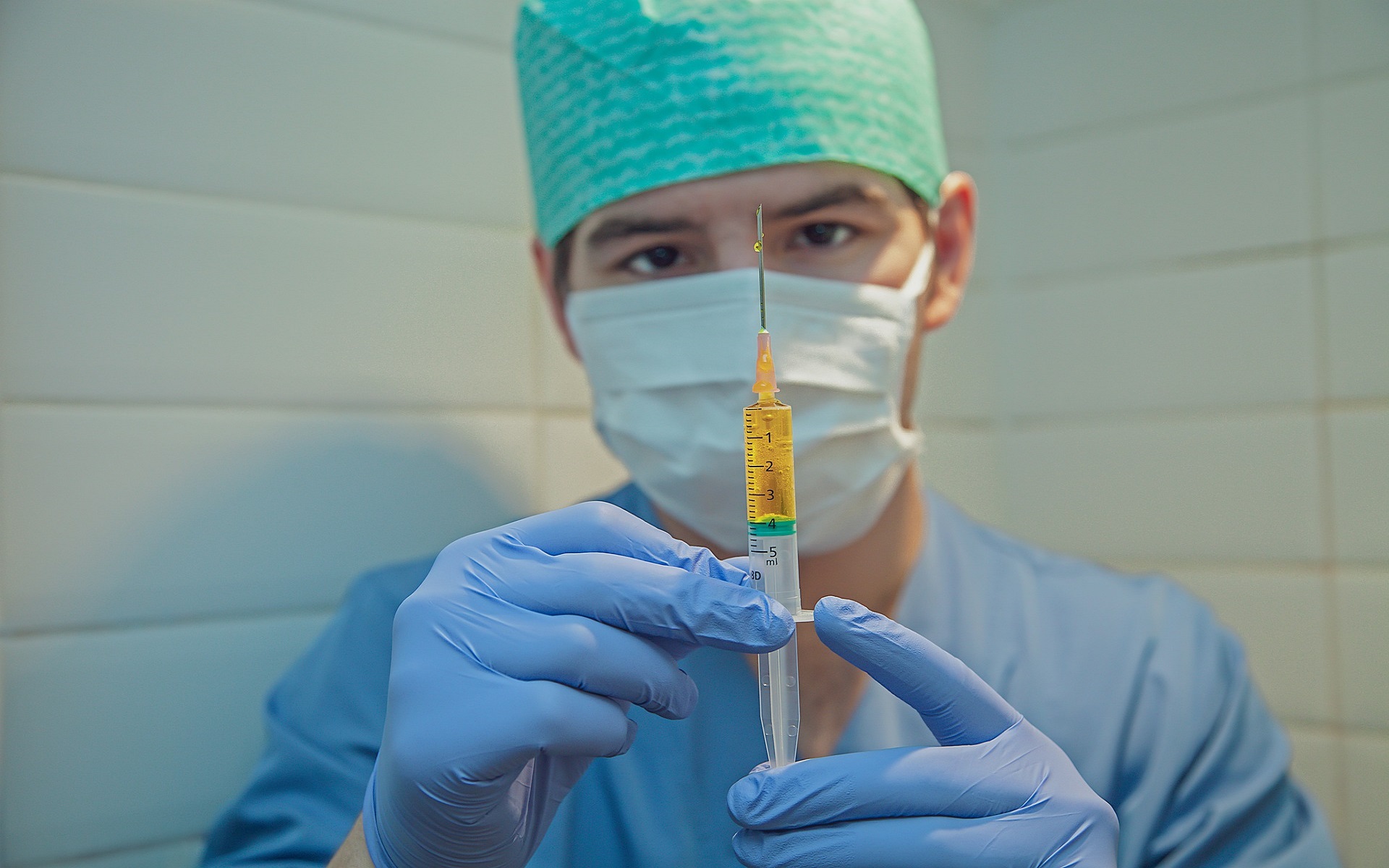 Il vaccino contro il Coronavirus deve essere obbligatorio? Pregliasco