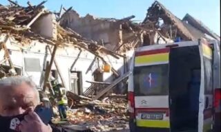 ++ Terremoto Croazia: gravi danni a Petrinja, edifici crollati + ++ Terremoto Croazia: gravi danni a Petrinja, edifici crollati +