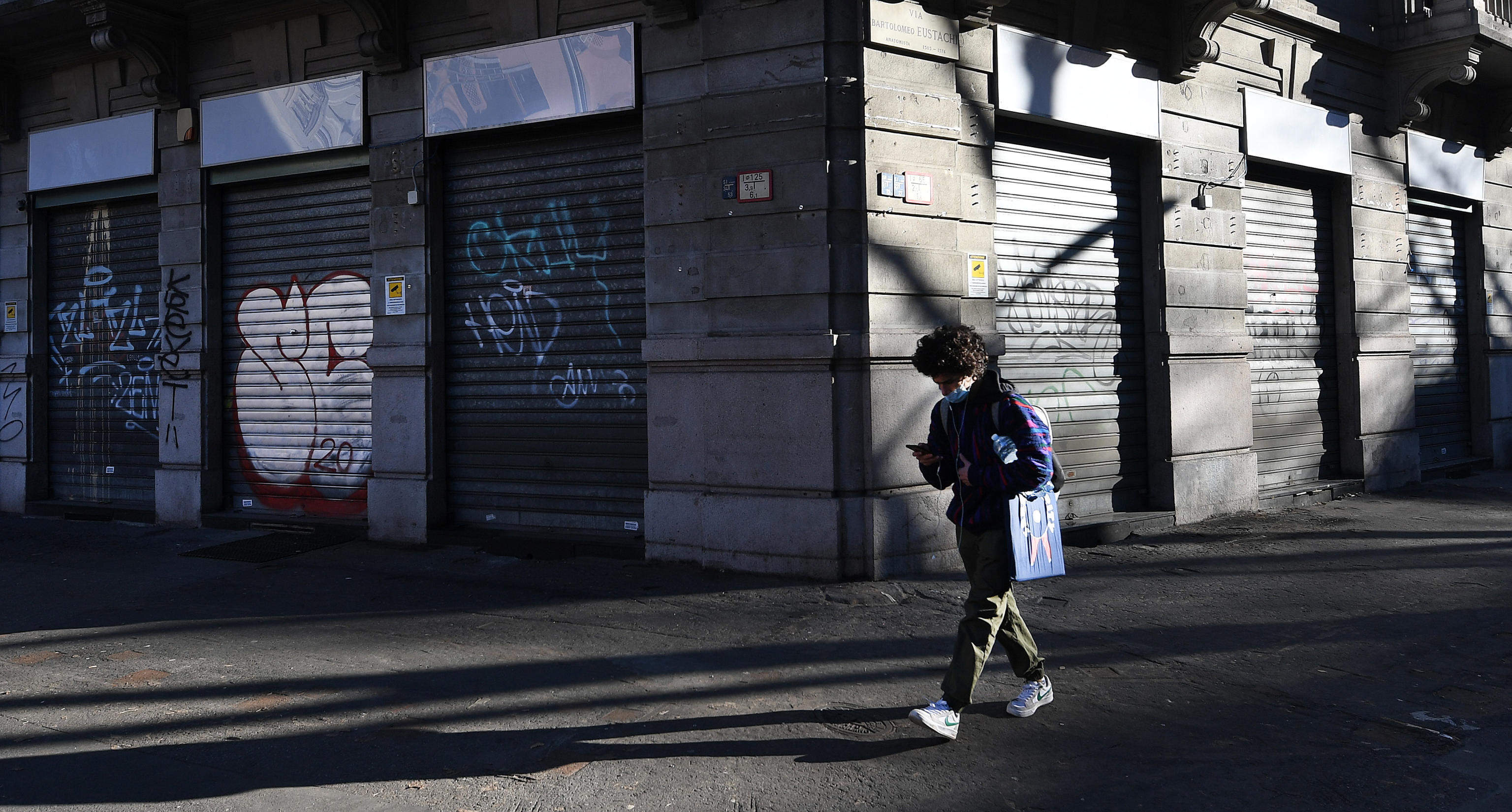 Verso le nuove fasce, Trento sogna la prima zona bianca. Veneto e Puglia puntano al giallo: chi può cambiare colore Verso le nuove fasce, Trento sogna la prima zona bianca. Veneto e Puglia puntano al giallo: chi può cambiare colore
