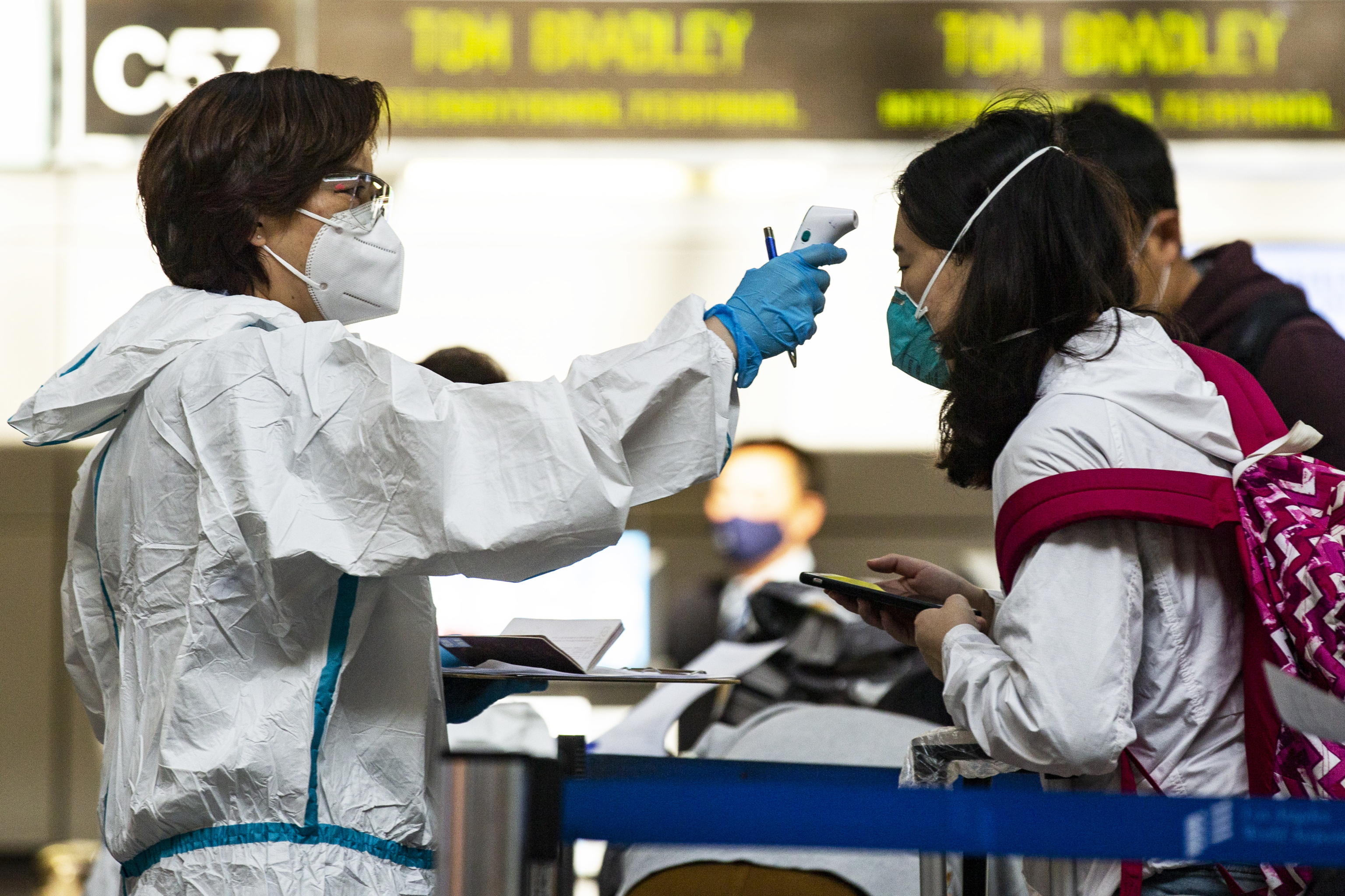 Coronavirus, Biden annulla il via libera di Trump sui viaggi negli Usa: stop anche dal Sud Africa. Positivo il presidente del Messico, scettico sull’uso delle mascherine Coronavirus, Biden annulla il via libera di Trump sui viaggi negli Usa: stop anche dal Sud Africa. Positivo il presidente del Messico, scettico sull’uso delle mascherine