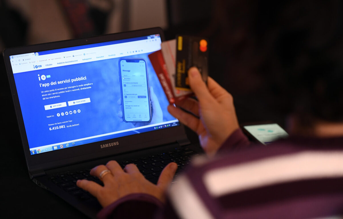 Cashback di Natale, oltre 3 milioni di italiani riceveranno una media di 68 euro a testa