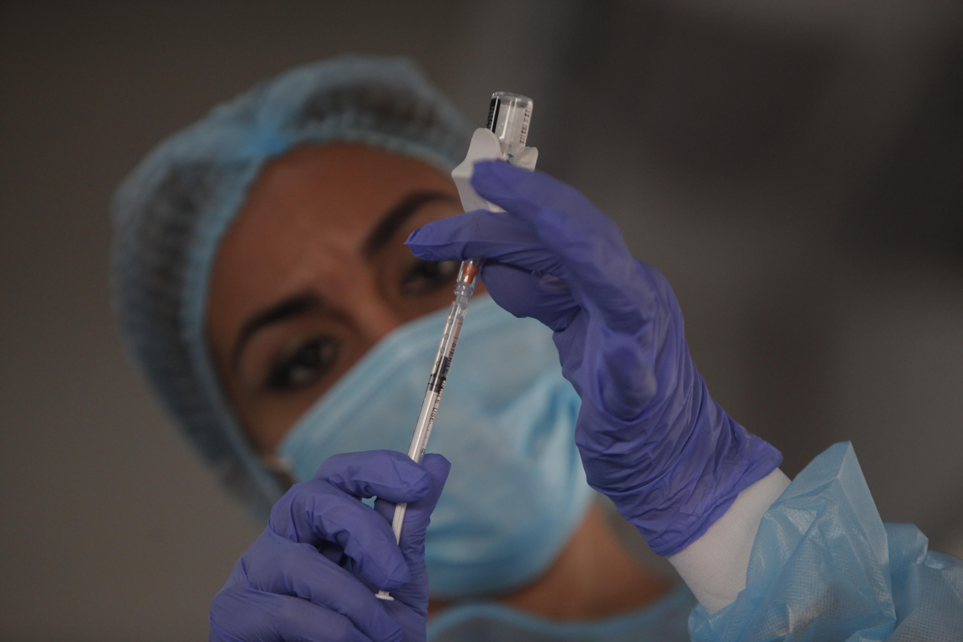 Il Ceo di AstraZeneca in audizione al parlamento Ue: «Ritardi dovuti a una bassa produttività. I brevetti? Inutili senza know how» Il Ceo di AstraZeneca in audizione al parlamento Ue: «Ritardi dovuti a una bassa produttività. I brevetti? Inutili senza know how»