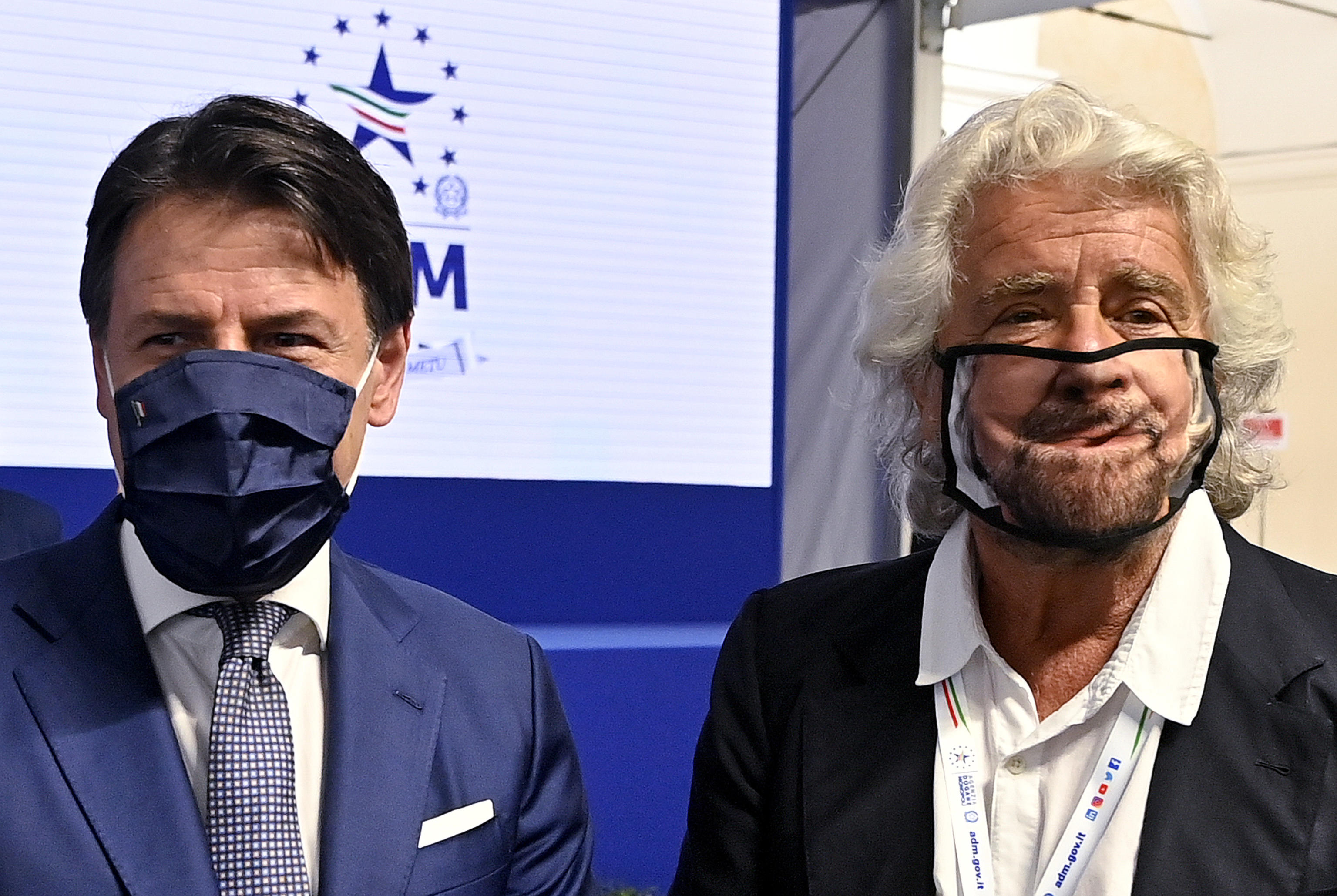 Sondaggi, con Giuseppe Conte leader il M5s salirebbe al 22% e il Pd scenderebbe al 14,2%, perdendo oltre 4 punti Sondaggi, con Giuseppe Conte leader il M5s salirebbe al 22% e il Pd scenderebbe al 14,2%, perdendo oltre 4 punti