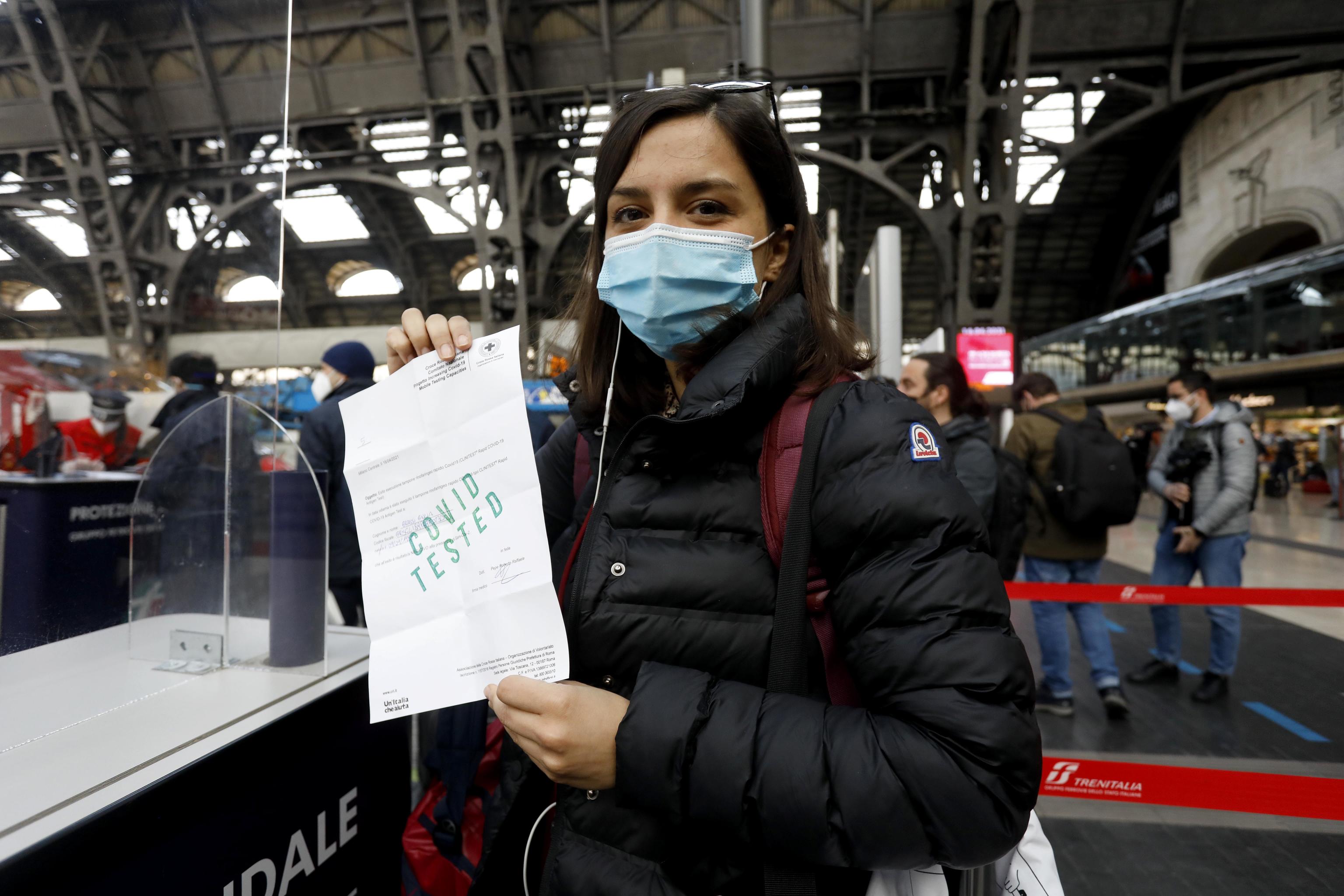 Verso Il Green Pass Per Gli Spostamenti Il Garante Privacy A Rischio Nessuno Ci Ha Interpellato L Intervista Open