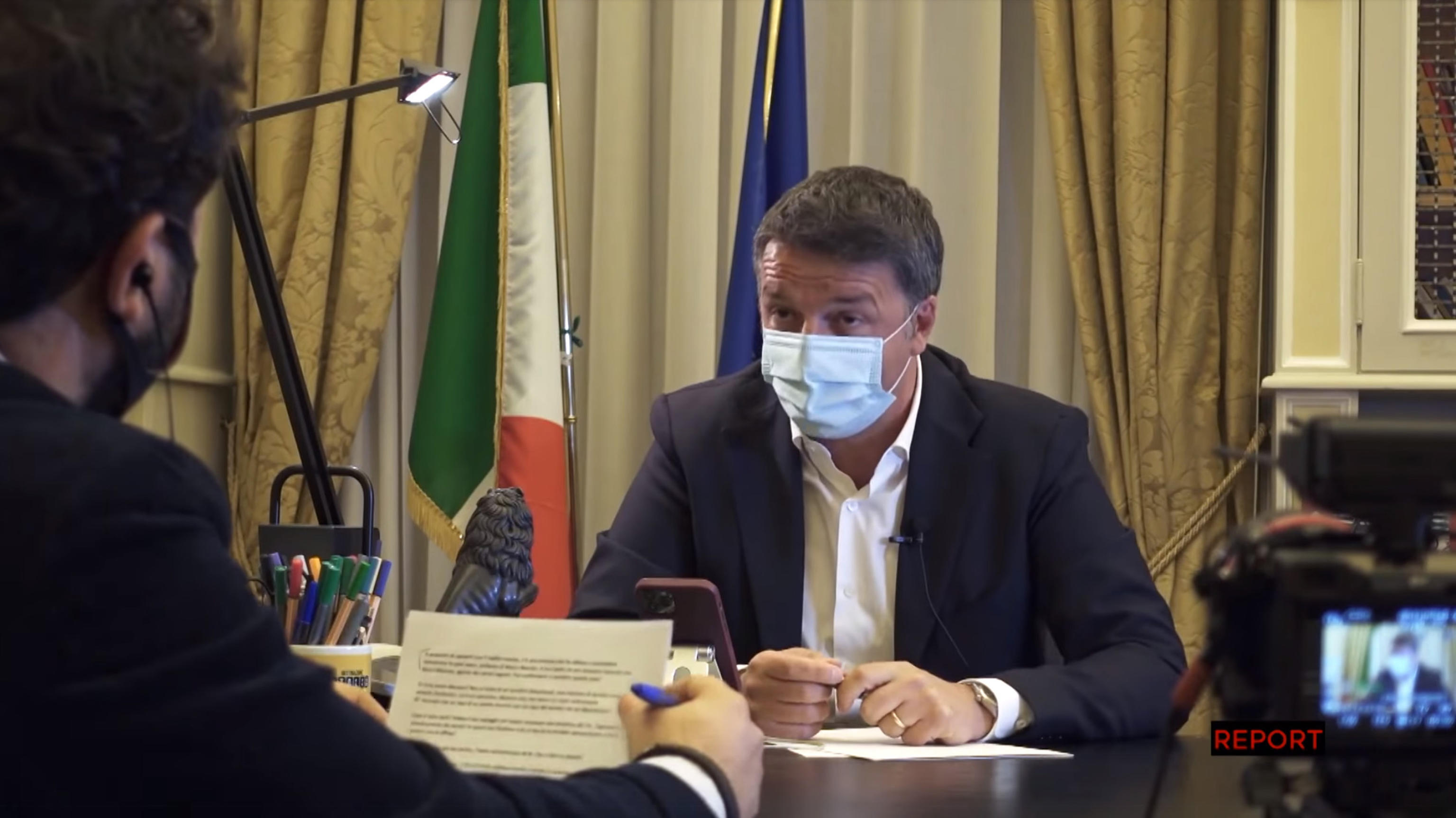 Dopo il servizio sull’incontro con lo 007 Mancini, Renzi denuncia Report: «Intercettato e pedinato illegalmente» Dopo il servizio sull’incontro con lo 007 Mancini, Renzi denuncia Report: «Intercettato e pedinato illegalmente»