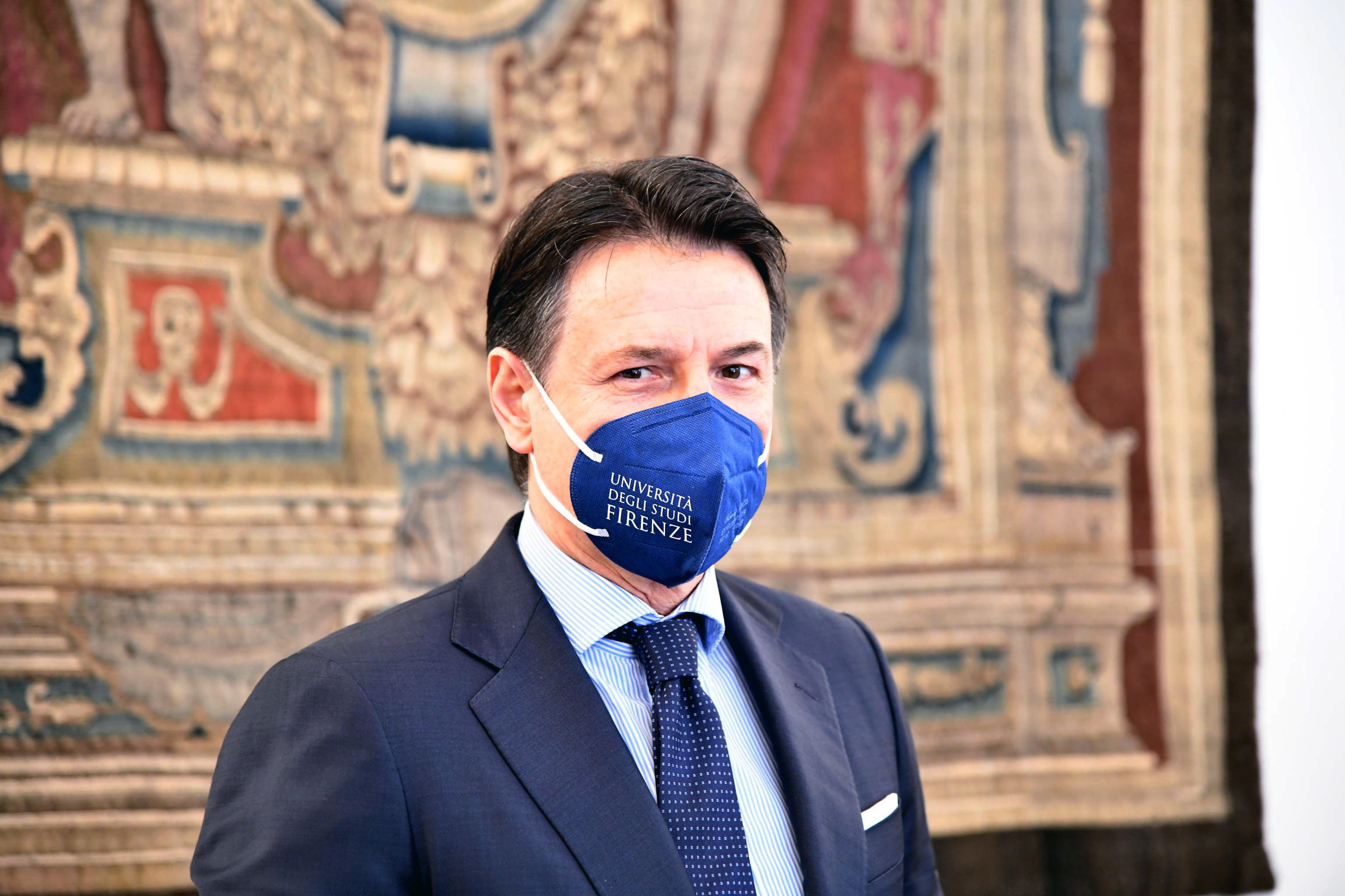 Sondaggio Ipsos | il confronto tra M5s e Conte | «L'ex premier è popolare | ma senza il Movimento rischia di non prendere molti voti» - Vimarsana News