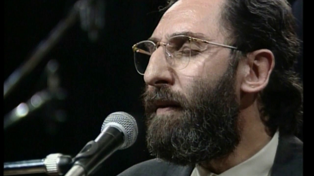 Il viaggio “Sopra le palme” di Franco Battiato allo storico concerto di Baghdad del 1992 – Il video