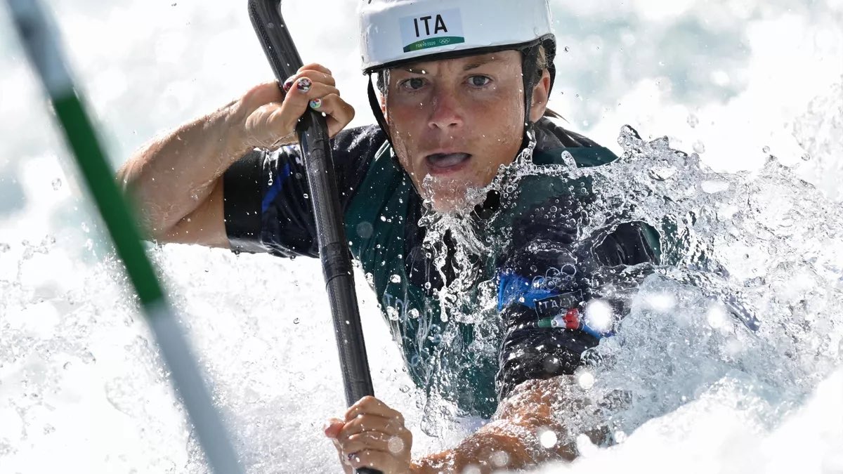 Tokyo 2020, delusione Horn: il podio sfuma per 2 centesimi. Ceccon record italiano nei 100 dorso. Gli azzurri in gara da non perdere oggi Tokyo 2020, delusione Horn: il podio sfuma per 2 centesimi. Ceccon record italiano nei 100 dorso. Gli azzurri in gara da non perdere oggi