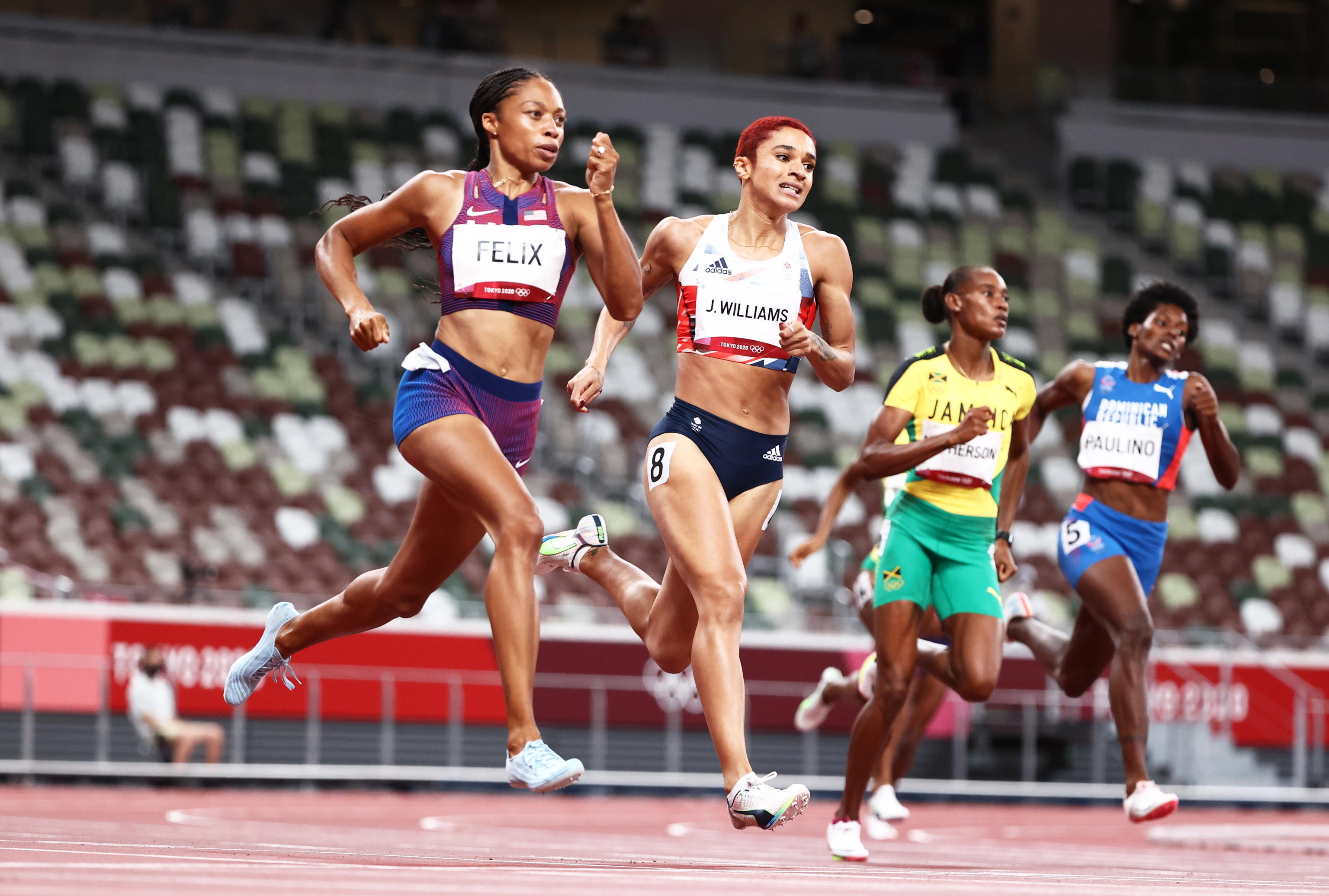 La battaglia per le atlete incinte e lo strappo con la Nike | chi è Allyson Felix | l'atleta olimpica su pista più medagliata di sempre - Vimarsana News