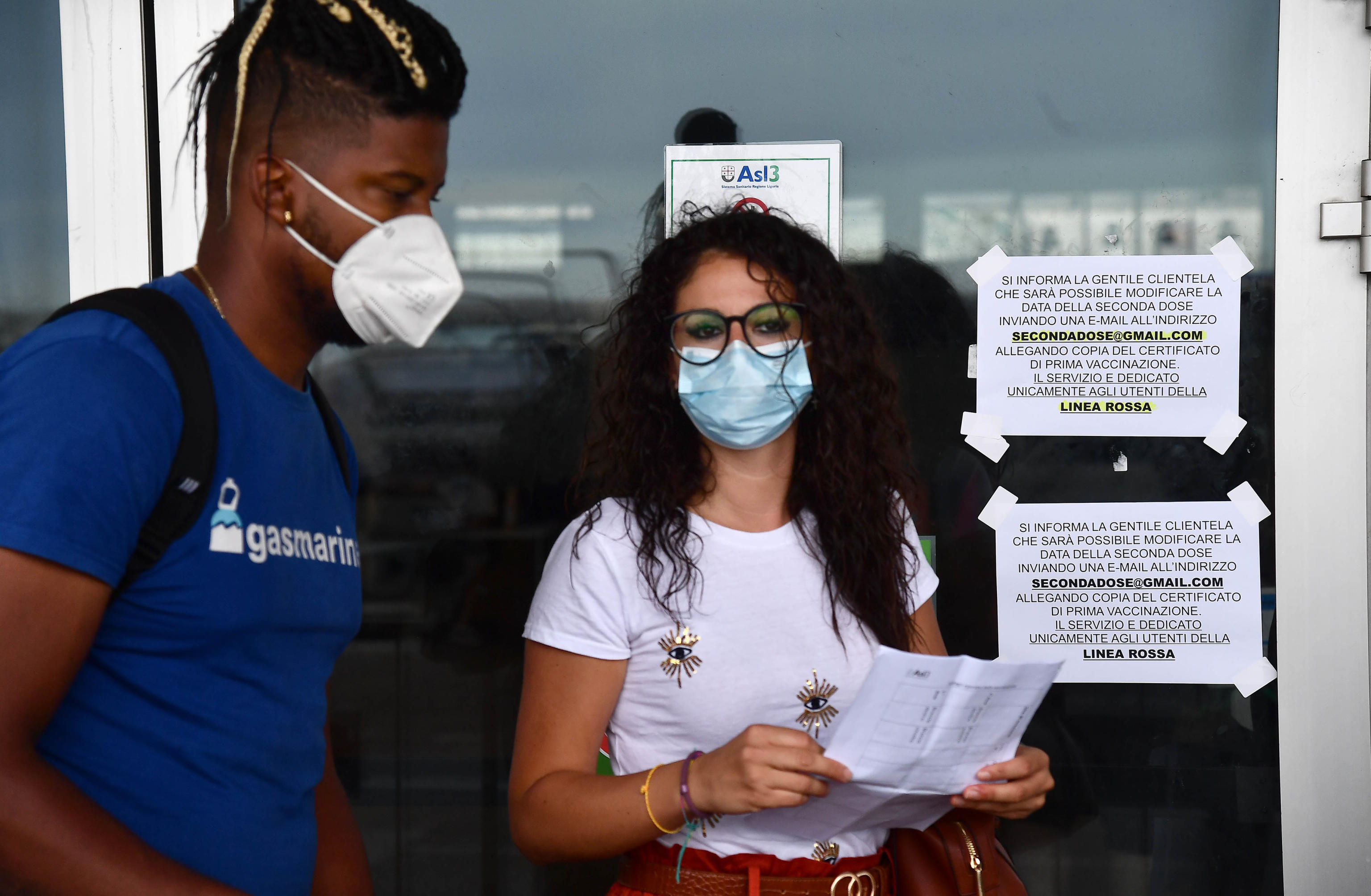 L'Odissea dei vaccinati senza Green pass | «Rifiutati dalle pizzerie e trattati come No vax» – Le interviste - Vimarsana News
