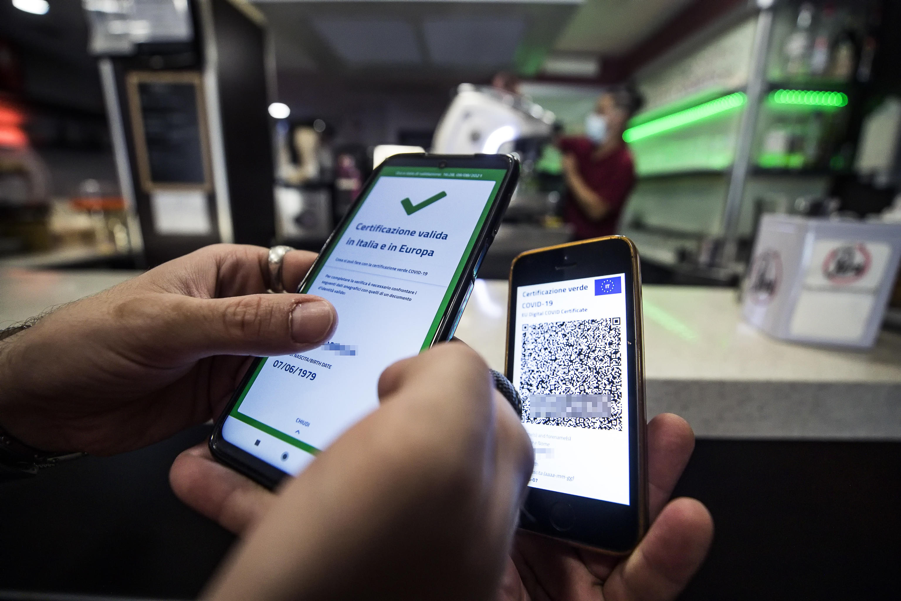 Niente Green pass nelle mense della Polizia | la circolare che può scatenare l'effetto domino - Vimarsana News