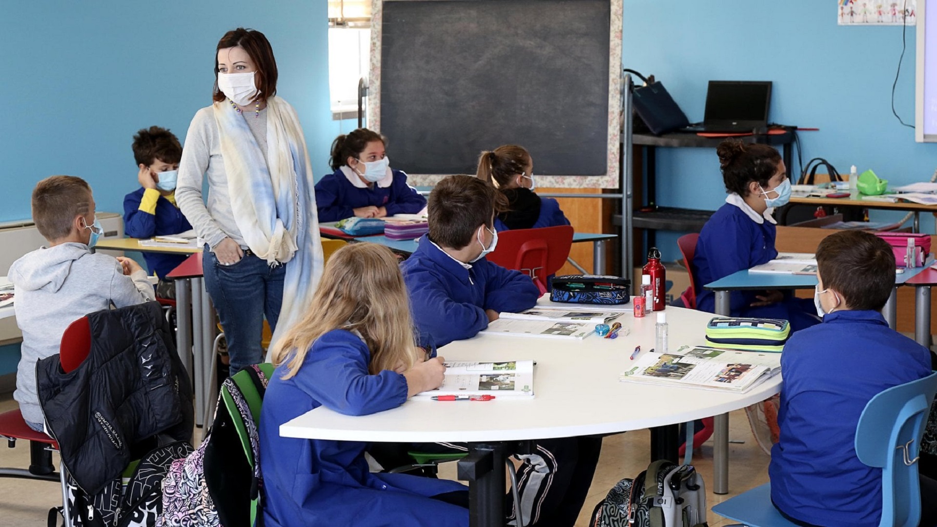 Green pass, il governo lima gli ultimi dettagli: verso l’obbligo per personale scolastico e studenti universitari Green pass, il governo lima gli ultimi dettagli: verso l’obbligo per personale scolastico e studenti universitari